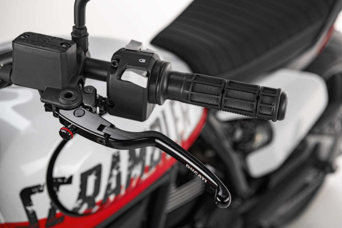 Ducati by Rizoma Scrambler 3D Axial Clutch Lever 96180741BA - AMS