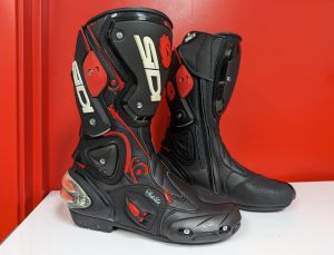Sidi Vertigo Lei Women's Racing Boots in Size US 7 / EU 39