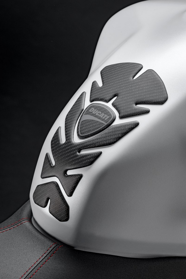Ducati monster 821 tank protector hotsell
