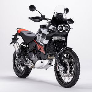 2023 Ducati DesertX RR22
