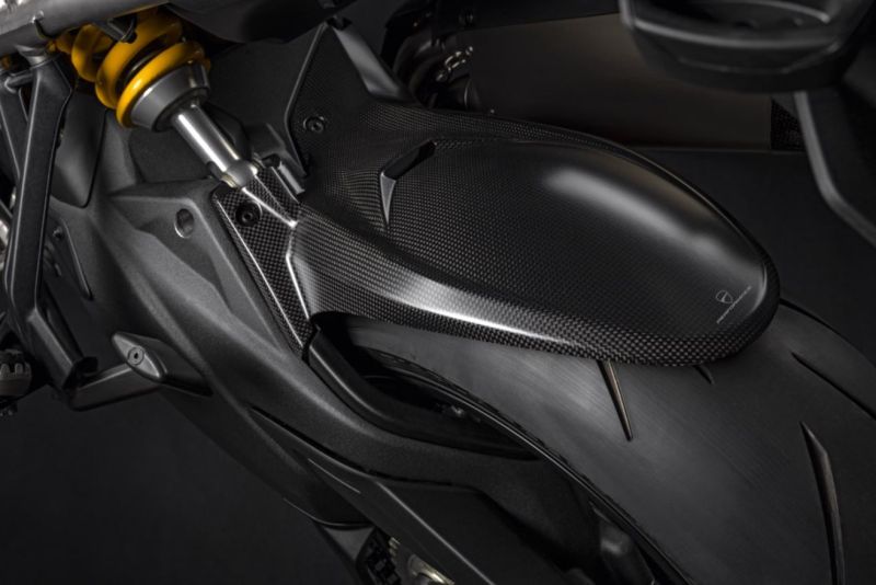Multistrada V4 Pikes Peak (2022+) Carbon Rear Mudguard - AMS Ducati