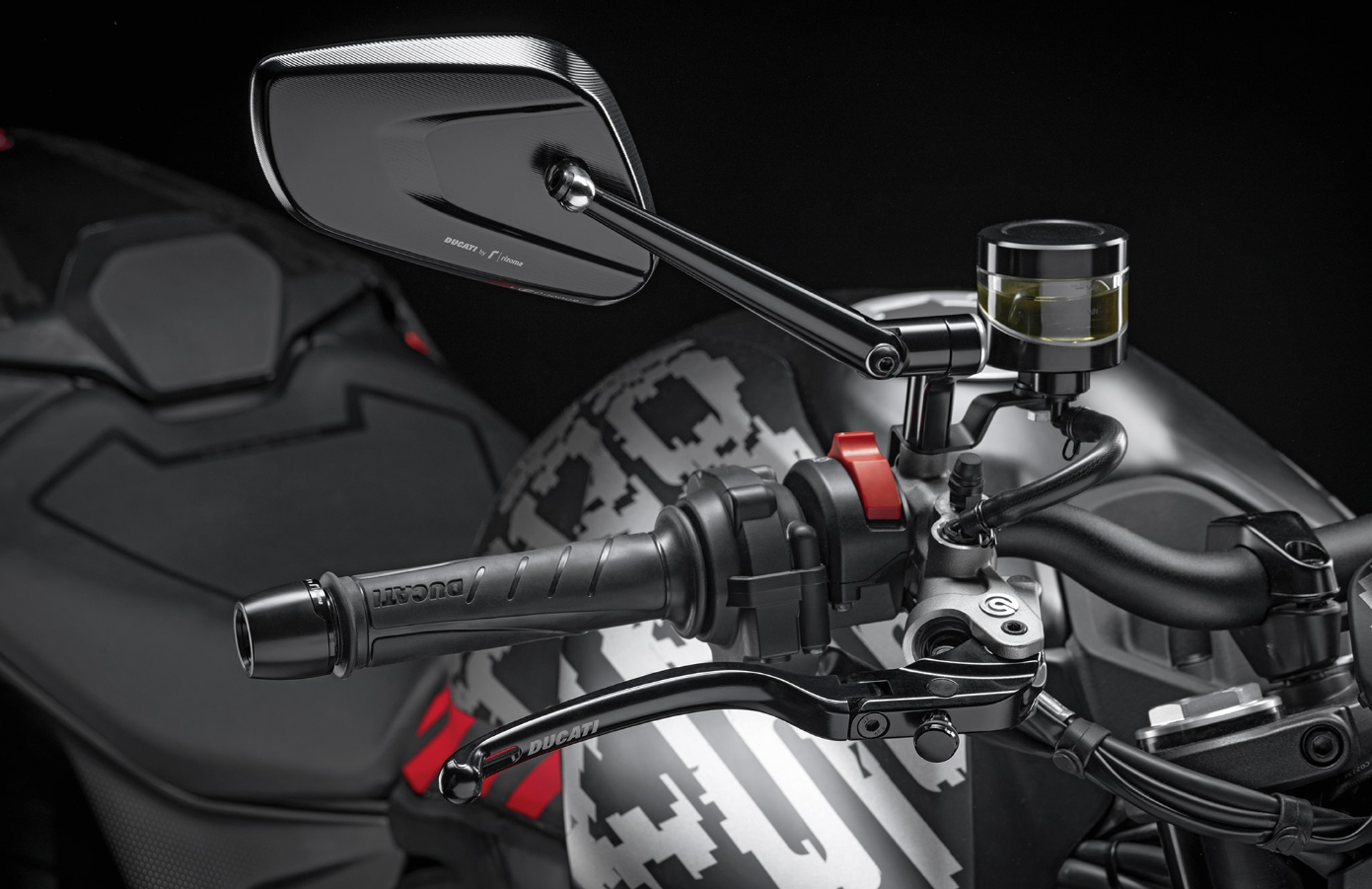 rizoma/リゾマ カーボンヘッドライトフェアリング DUCATI